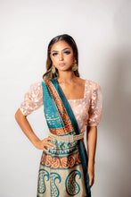 Load image into Gallery viewer, Teal Palm - Semi Stitched Saree