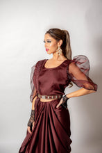 Load image into Gallery viewer, Maroon Ruffle Saree - Loose Stitch